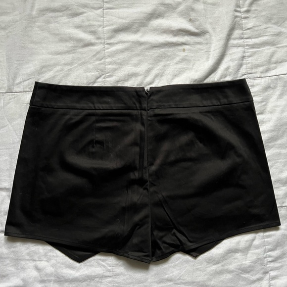 Black Skort - Picture 2 of 5